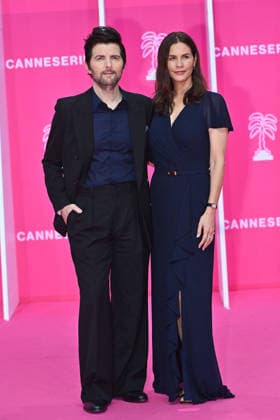 Pink Carpet - The 9th Canneseries International Festival - Day 4 FC CANNES, FRANCE - APRIL 26 Adam Scott and Naomi Scott attend Day Four of the 9th Canneseries International Festival on April 26, 2026 in Cannes, France. Photo by Franck Castel ABACAPRESS.COM Cannes France  Copyright: xCastelxFranck ABACAx