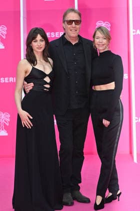 Pink Carpet - The 9th Canneseries International Festival - Day 4 FC CANNES, FRANCE - APRIL 26 Bianca Hauda, Rhys Ifans and Anna Maxwell Martin attend Day Four of the 9th Canneseries International Festival on April 26, 2026 in Cannes, France. Photo by Franck Castel ABACAPRESS.COM Cannes France  Copyright: xCastelxFranck ABACAx