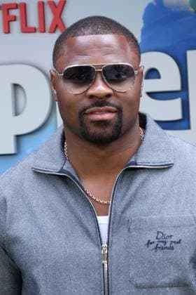 Premiere of Swapped LOS ANGELES, CALIFORNIA - APRIL 26: Khalil Mack at the Premiere of Netflix s Swapped at Netflix Tudum Theater on April 26, 2026 in Los Angeles, California. Credit: AdMedia EDITORIAL USE ONLY  Copyright: xx AdMediax admphotostwo984715