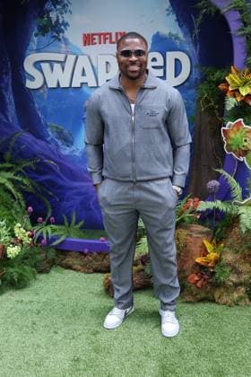 LOS ANGELES, CALIFORNIA - APRIL 26: Khalil Mack at the Premiere of Netflix s Swapped at Netflix Tudum Theater on April 26, 2026 in Los Angeles, California. Copyright: xAdMediax MediaPunchx
