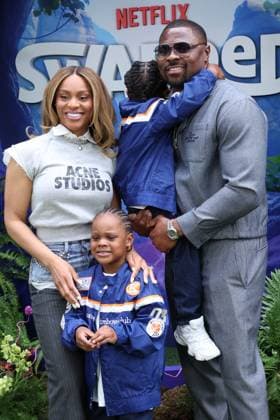 LOS ANGELES, CALIFORNIA - APRIL 26: Khalil Mack & Family at the Premiere of Netflix s Swapped at Netflix Tudum Theater on April 26, 2026 in Los Angeles, California. Copyright: xAdMediax MediaPunchx
