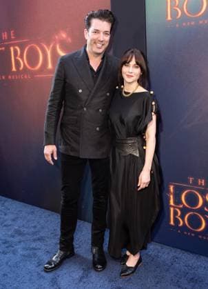 April 26, 2026, Bronx, New York, USA: Jonathan Scott and Zooey Deschanel attend Lost Boys opening night on Broadway at Palace Theatre in New York, NY on April 26, 2026. Bronx USA - ZUMAr339 20260426_znp_r339_115 Copyright: xLevxRadinx
