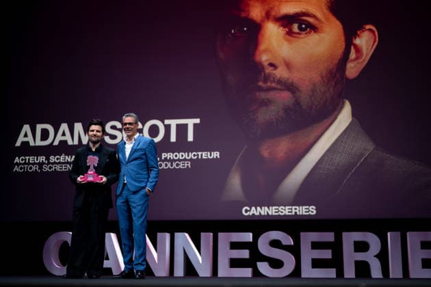 Canneseries 2026 Adam Scott a lhonneur Adam Scott receives the Canal Icon award during a ceremony at the 9th Canneseries International Festival in Cannes, France on April 26, 2026 Photo by Loran Mafar Starface 455415 2026 04 26 Cannes Fidji Scott, Adam  Copyright: xLoranxMafarx xStarfacex STAR_455415_006