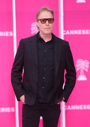 Rhys Ifans on the pink carpet at the 9th edition of Canneseries in Cannes April 26th, 2026 Denis Guignebourg Bestimage Celebrities on the pink carpet at the 9th edition of Canneseries in Cannes April 26th, 2026 Cannes France  Copyright: xDenisxGuignebourgx xBestimagexDenisxGuignebourgx xBestimagex