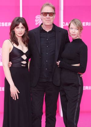 Bianca Hauda, RhysIfans and Anna Maxwell Martin on the pink carpet at the 9th edition of Canneseries in Cannes April 26th, 2026 Denis Guignebourg Bestimage Celebrities on the pink carpet at the 9th edition of Canneseries in Cannes April 26th, 2026 Cannes France  Copyright: xDenisxGuignebourgx xBestimagexDenisxGuignebourgx xBestimagex