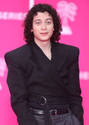 Roman Doduik on the pink carpet at the 9th edition of Canneseries in Cannes April 26th, 2026 Denis Guignebourg Bestimage Celebrities on the pink carpet at the 9th edition of Canneseries in Cannes April 26th, 2026 Cannes France  Copyright: xDenisxGuignebourgx xBestimagexDenisxGuignebourgx xBestimagex