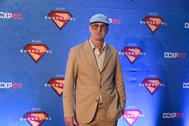 Supergirl Photocall in Mexico City Director Craig Gillespie poses for photos during the Supergirl photocall as part of the pop culture festival CCXP Comic Con Experience at Centro Banamex on April 26, 2026 in Mexico City, Mexico. (Photo by Carlos Tischler Eyepix Group) Copyright: xCarlosxTischler xEyepixxGroupx CT_26042026_182481