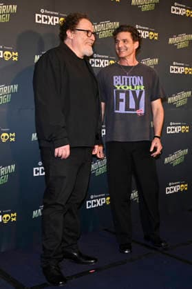 The Mandalorian and Grogu Photocall - CCXP Director Jon Favreau and actor Pedro Pascal pose for photos during The Mandalorian and Grogu photocall as part of the pop culture festival CCXP Comic Con Experience at Centro Banamex on April 26, 2026 in Mexico City, Mexico. (Photo by Carlos Tischler Eyepix Group) Copyright: xCarlosxTischler xEyepixxGroupx CT_26042026_182487