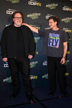 The Mandalorian and Grogu Photocall - CCXP Director Jon Favreau and actor Pedro Pascal pose for photos during The Mandalorian and Grogu photocall as part of the pop culture festival CCXP Comic Con Experience at Centro Banamex on April 26, 2026 in Mexico City, Mexico. (Photo by Carlos Tischler Eyepix Group) Copyright: xCarlosxTischler xEyepixxGroupx CT_26042026_182501