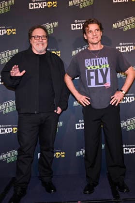 The Mandalorian and Grogu Photocall - CCXP Director Jon Favreau and actor Pedro Pascal pose for photos during The Mandalorian and Grogu photocall as part of the pop culture festival CCXP Comic Con Experience at Centro Banamex on April 26, 2026 in Mexico City, Mexico. (Photo by Carlos Tischler Eyepix Group) Copyright: xCarlosxTischler xEyepixxGroupx CT_26042026_182508