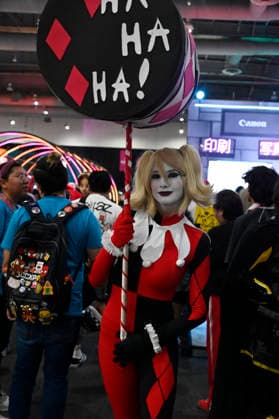 April 26, 2026, Mexico City, Ciudad de Mexico, Mexico: A woman disguised as Harley Quinn poses during the pop culture festival CCXP Comic Con Experience at Centro Banamex on April 26, 2026 in Mexico City, Mexico. Mexico City Mexico  - ZUMAe321 20260426_zea_e321_141 Copyright: xCarlosxTischlerx