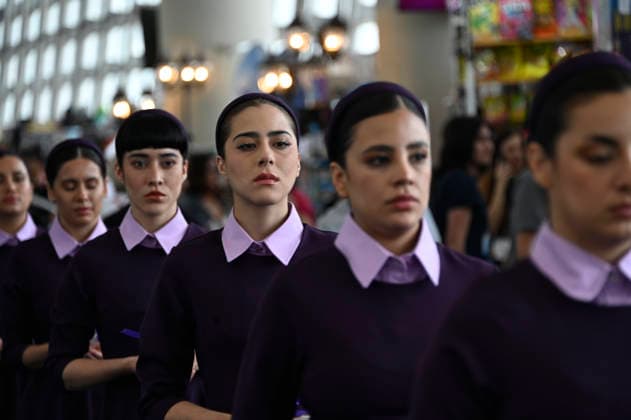 April 26, 2026, Mexico City, Ciudad de Mexico, Mexico: Women attend during the pop culture festival CCXP Comic Con Experience at Centro Banamex on April 26, 2026 in Mexico City, Mexico. Mexico City Mexico - ZUMAe321 20260426_zea_e321_187 Copyright: xCarlosxTischlerx