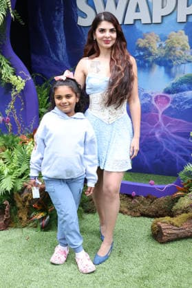 Los Angeles premiere of Netflix s Swapped at Netflix Tudum Theater Featuring: Ava Lee, Alyssa Brook Lee Where: Los Angeles, California, United States When: 26 Apr 2026 Credit: Faye s Vision Cover Images EDITORIAL USE ONLY. NOT FOR USE BY NEWSPAPERS BASED IN THE UK. Copyright: xx coverimg55647676