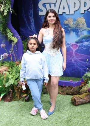 Los Angeles premiere of Netflix s Swapped at Netflix Tudum Theater Featuring: Ava Lee, Alyssa Brook Lee Where: Los Angeles, California, United States When: 26 Apr 2026 Credit: Faye s Vision Cover Images EDITORIAL USE ONLY. NOT FOR USE BY NEWSPAPERS BASED IN THE UK. Copyright: xx coverimg55647679