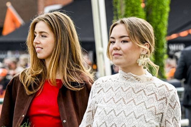 Dokkum, The Netherlands, 2026-04-27 11:33:00 DOKKUM, 27-04-2026 , Dokkum City Centre Princess Alexia and Princess Ariane during King s Day 2026 in Dokkum Photo:NLBEELD Patrick van Emst Credit: NL Beeld Patrick van Emst  Copyright: xx x