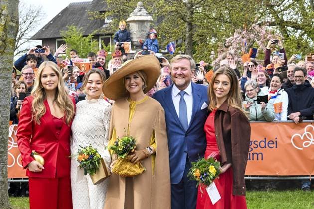 Dokkum, The Netherlands, 2026-04-27 11:08:15 DOKKUM, 27-04-2026 , Dokkum City Centre King Willem-Alexander, Queen Maxima with their daughters Princess Amalia, Princess Alexia and Princess Ariane during King s Day 2026 in Dokkum Photo: NLBeeld Patrick van Emst Credit: NL Beeld Patrick van Emst  Copyright: xx x