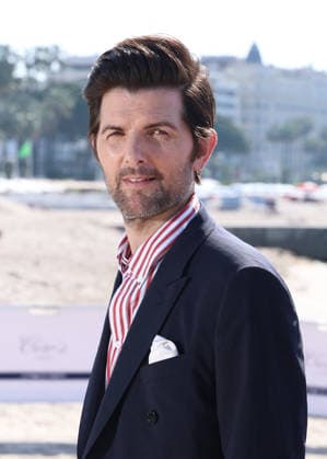 Adam Scott at a photocall on the Majestic beach during the 9th edition of the Canneseries festival in Cannes, April 27, 2026 Denis Guignebourg Bestimage Adam Scott at a photocall on the Majestic beach during the 9th edition of the Canneseries festival in Cannes, April 27, 2026 Cannes France  Copyright: xDenisxGuignebourgx xBestimagexDenisxGuignebourgx xBestimagex