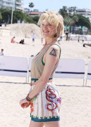 Olivia Cote au photocall du jury Compétition Séries Courtes sur la plage du Majestic lors de la 9ème édition du festival CanneSeries à Cannes, le 27 avril 2026 Denis Guignebourg Bestimage Photocall of the Short Series Competition jury on the Majestic beach during the 9th edition of the Canneseries festival in Cannes, on April 26th, 2026 Cannes France  Copyright: xDenisxGuignebourgx xBestimagexDenisxGuignebourgx xBestimagex