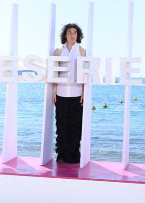 Roman Doduik Photocall Jury competition series courtes sur la plage du Majestic lors de la 9ème édition de CanneSeries à Cannes le 27 Avril 2026 Denis Guignebourg Bestimage Celebrities at the 9th edition of Canneseries in Cannes on 27 04 2026 au photocall du jury Compétition Séries Courtes sur la plage du Majestic lors de la 9ème édition du festival CanneSeries à Cannes, le 27 avril 2026 Denis Guignebourg Bestimage Photocall of the Short Series Competition jury on the Majestic beach during the 9th edition of the Canneseries festival in Cannes, on April 26th, 2026 Cannes France  Copyright: xDenisxGuignebourgx xBestimagexDenisxGuignebourgx xBestimagex
