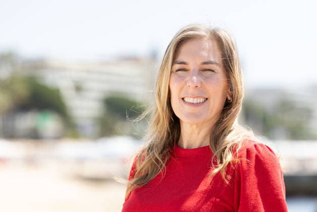 The 9th Canneseries International Festival - Jury Doc Photocall Amy Berg attend JURY DOC Photocall at the 9th Canneseries International Festival at Plage Du Majestic on April 27, 2026 in Cannes, France. Photo by ShootPix ABACAPRESS.COM Cannes France  Copyright: xShootpix ABACAx