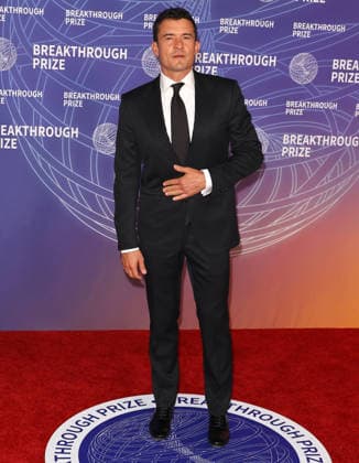 12th Annual Breakthrough Prize Ceremony 2026 - Arrivals SANTA MONICA, LOS ANGELES, CALIFORNIA, USA - APRIL 18: Orlando Bloom arrives at the 12th Annual Breakthrough Prize Ceremony 2026 held at the Barker Hangar on April 18, 2026 in Santa Monica, Los Angeles, California, United States. (Photo by Image Press Agency)