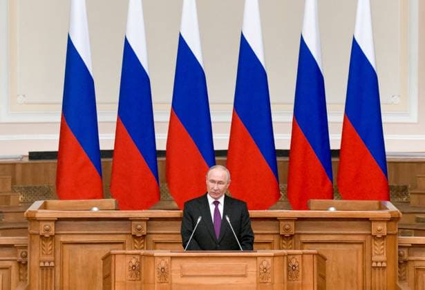Russia Putin Legislators Council 9153643 27.04.2026 Russian President Vladimir Putin delivers a speech during a meeting with members of the Council of Legislators, affiliated with the Russia s Federal Assembly, at the Tauride Palace in St. Petersburg, Russia. Alexei Danichev Sputnik St. Petersburg Russia  Copyright: xAlexeixDanichevx