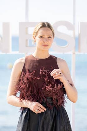 This Is Not A Murder Mystery Photocall - The 9th Canneseries International Festival Lauren Versnick attends the This Is Not A Murder Mystery Photocall at the 9th Canneseries International Festival at Plage Du Majestic on April 27, 2026 in Cannes, France Photo by Shootpix ABACAPRESS.COM Cannes France  Copyright: xShootpix ABACAx