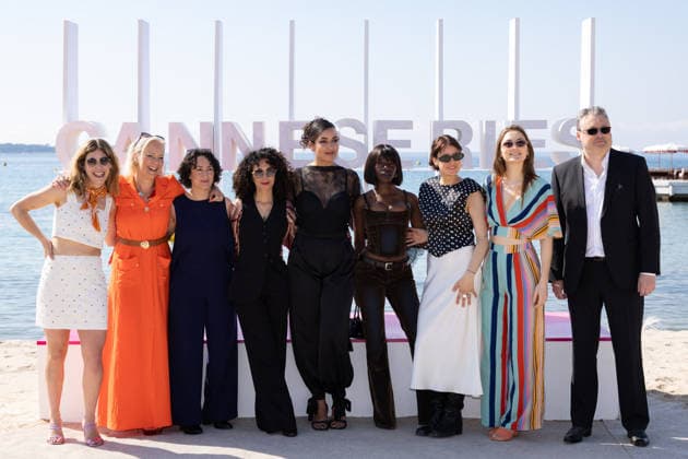 The 9th Canneseries International Festival - BOHO Photocall Abbie Boutkabout, Zita Theunynck, Olympia Allaert, Ikram Aoulad, Helen Perquy, Miss Angel, Serine Ayari, Philippe De Schepper, Laura Brewaeys attends the BOHO Photocall Photocall at the 9th Canneseries International Festival at Plage Du Majestic on April 27, 2026 in Cannes, France. Photo by ShootPix ABACAPRESS.COM Cannes France  Copyright: xShootpix ABACAx