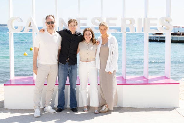The 9th Canneseries International Festival - SUMMER OF 1985 Photocall Linus Rogsgard, Amy Deasismont, Bjorn Stein attends the SUMMER OF 1985 Photocall at the 9th Canneseries International Festival at Plage Du Majestic on April 27, 2026 in Cannes, France. Photo by ShootPix ABACAPRESS.COM Cannes France  Copyright: xShootpix ABACAx