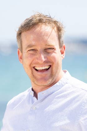 The 9th Canneseries International Festival - Vendee Globe Seuls Autour Du Monde Photocall Conrad Colman attends the Vendée Globe: Seuls Autour Du Monde Photocall at the 9th Canneseries International Festival at Plage Du Majestic on April 27, 2026 in Cannes, France. Photo by ShootPix ABACAPRESS.COM Cannes France  Copyright: xShootpix ABACAx