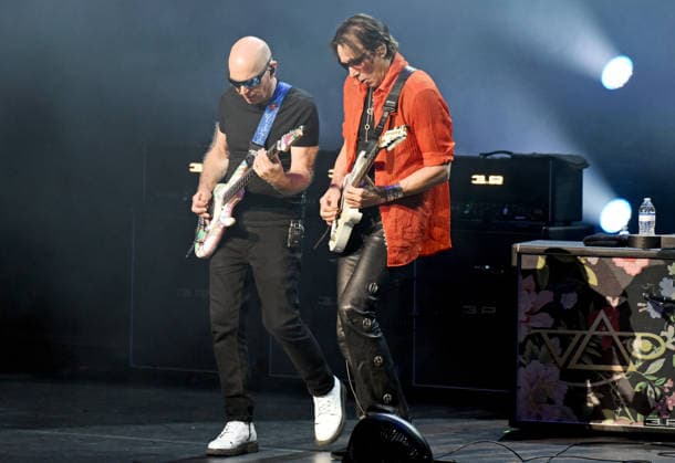 April 27, 2026, Atlanta, Georgia, USA: SatchVai Band Featuring Joe Satriani and Steve Vai: Surfing with the Hydra Tour perform at Atlanta Symphony Hall, Atlanta, Georgia 4-27-26 Atlanta USA  - ZUMAs380 20260427_zep_s380_064 Copyright: xDerekxStormx