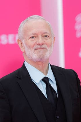 Pink Carpet - The 9th Canneseries International Festival - Day 5 Francis Huster attends the Day Five of the 9th Canneseries International Festival on April 27, 2026 in Cannes, France. Photo by ShootPix ABACAPRESS.COM Cannes France  Copyright: xShootpix ABACAx