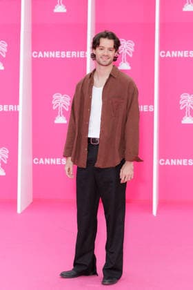 Pink Carpet - The 9th Canneseries International Festival - Day 5 Alex Doux attends the Day Five of the 9th Canneseries International Festival on April 27, 2026 in Cannes, France. Photo by ShootPix ABACAPRESS.COM Cannes France  Copyright: xShootpix ABACAx