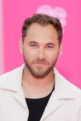 Pink Carpet - The 9th Canneseries International Festival - Day 5 Youcef Agal attends the Day Five of the 9th Canneseries International Festival on April 27, 2026 in Cannes, France. Photo by ShootPix ABACAPRESS.COM Cannes France  Copyright: xShootpix ABACAx