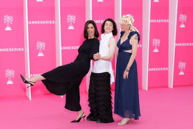 Pink Carpet - The 9th Canneseries International Festival - Day 5 Roman Doduik, Hiba Bennani and Olivia Côte attend the Day Five of the 9th Canneseries International Festival on April 27, 2026 in Cannes, France. Photo by ShootPix ABACAPRESS.COM Cannes France  Copyright: xShootpix ABACAx