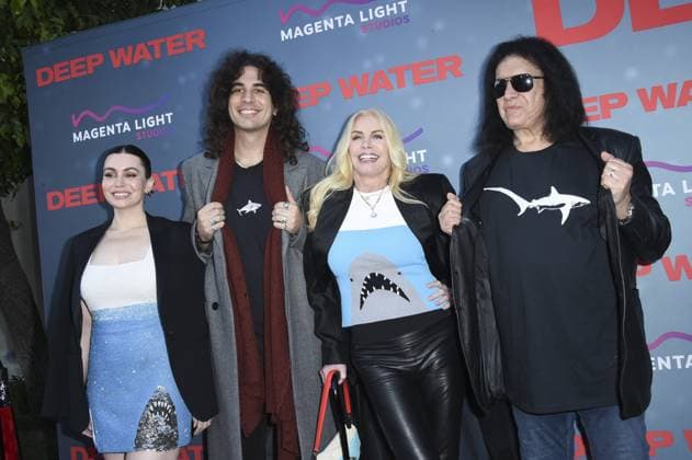 Gene Simmons, Shannon Tweed, Nick Simmons, Sophie Simmons at arrivals for DEEP WATER Premiere, Paramount Theater, Los Angeles, CA, April 27, 2026. Photo By: Elizabeth Goodenough Everett Collection DEEP WATER Premiere PUBLICATIONXNOTxINxCANxCHNxFRAxITAxJPNxNORxPOLxRUSxESPxUKxUSA