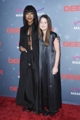 Lucy Barrett, Molly Belle Wright at arrivals for DEEP WATER Premiere, Paramount Theater, Los Angeles, CA, April 27, 2026. Photo By: Elizabeth Goodenough Everett Collection DEEP WATER Premiere PUBLICATIONXNOTxINxCANxCHNxFRAxITAxJPNxNORxPOLxRUSxESPxUKxUSA