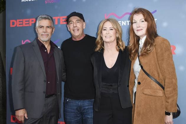 Esai Morales, Bob Yari, Amanda Harvey at arrivals for DEEP WATER Premiere, Paramount Theater, Los Angeles, CA, April 27, 2026. Photo By: Elizabeth Goodenough Everett Collection DEEP WATER Premiere PUBLICATIONXNOTxINxCANxCHNxFRAxITAxJPNxNORxPOLxRUSxESPxUKxUSA