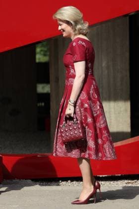 Queen Mathilde of Belgium pictured during a royal visit to the exhibition Mary of Hungary: Art and Power during the Renaissance , at the Mariemont Estate and Royal Museum, in Morlanwelz, on Tuesday 28 April 2026.  VIRGINIExLEFOUR 172256403
