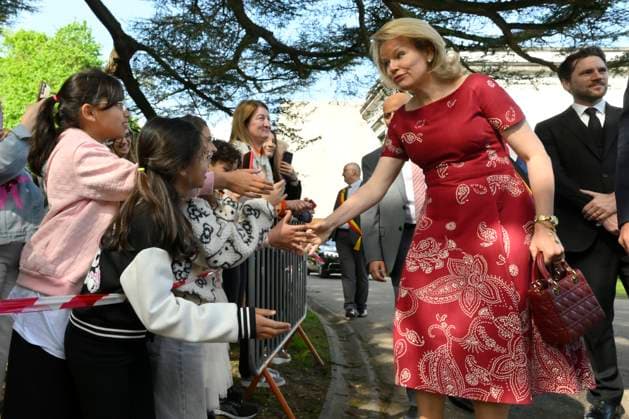 Queen Mathilde Visits Art and Power Exhibition MARIEMONT, BELGIUM - APRIL 28: Queen Mathilde of Belgium pictured visiting the exhibition Mary of Hungary: Art and Power in the Renaissance on April 28, 2026 in Mariemont, Belgium, 28 04 2026 Mariemont Belgium  Copyright: xPhilipxReynaersx