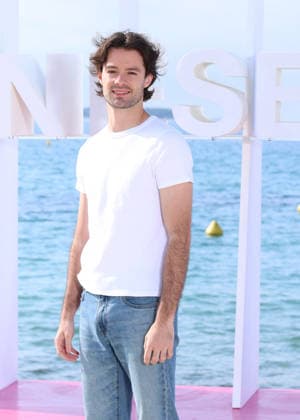 Alex Doux Photocall for the series Zodiaque during the 9th edition of the CanneSeries festival in Cannes, on April 28, 2026 Denis Guignebourg Bestimage Photocall for the series Zodiac during the 9th edition of the CanneSeries festival in Cannes, on April 28, 2026 Cannes France  Copyright: xDenisxGuignebourgx xBestimagexDenisxGuignebourgx xBestimagex