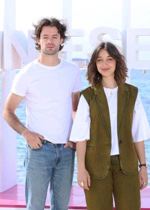 Alex Doux et Zoi Severin Photocall for the series Zodiac during the 9th edition of the CanneSeries festival in Cannes, on April 28, 2026 Denis Guignebourg Bestimage Photocall for the series Zodiac during the 9th edition of the CanneSeries festival in Cannes, on April 28, 2026 Cannes France  Copyright: xDenisxGuignebourgx xBestimagexDenisxGuignebourgx xBestimagex