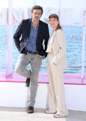 Lannick Gautry et Erika Sainte Photocall for the series Zodiaque during the 9th edition of the CanneSeries festival in Cannes, on April 28, 2026 Denis Guignebourg Bestimage Photocall for the series Zodiac during the 9th edition of the CanneSeries festival in Cannes, on April 28, 2026 Cannes France  Copyright: xDenisxGuignebourgx xBestimagexDenisxGuignebourgx xBestimagex