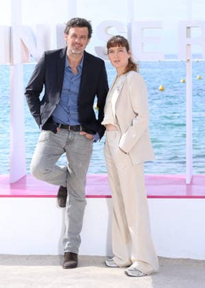 Lannick Gautry et Erika Sainte Photocall for the series Zodiaque during the 9th edition of the CanneSeries festival in Cannes, on April 28, 2026 Denis Guignebourg Bestimage Photocall for the series Zodiac during the 9th edition of the CanneSeries festival in Cannes, on April 28, 2026 Cannes France  Copyright: xDenisxGuignebourgx xBestimagexDenisxGuignebourgx xBestimagex