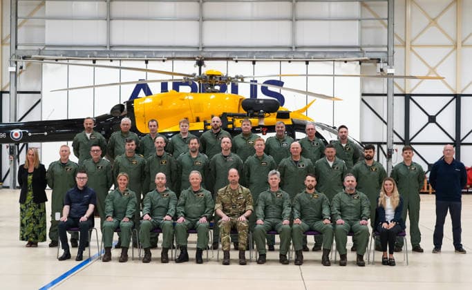. 28 04 2026. Anglesey, United Kingdom. Prince William during a visit to RAF Valley on the island of Anglesey in Wales, United Kingdom.  xPoolx xi-Imagesx IIM-26741-0019