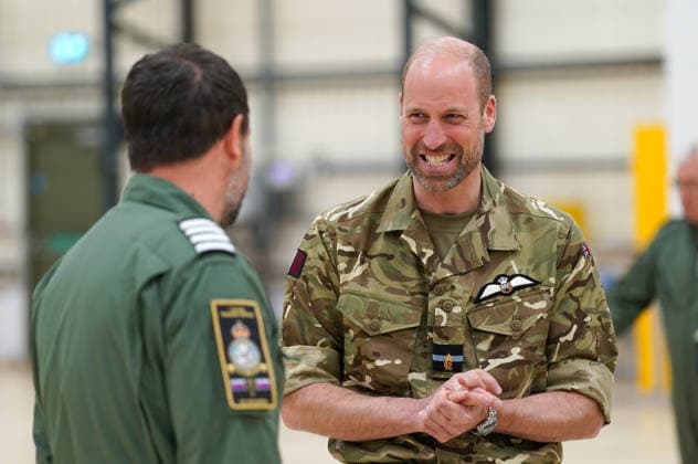 . 28 04 2026. Anglesey, United Kingdom. Prince William during a visit to RAF Valley on the island of Anglesey in Wales, United Kingdom.  xPoolx xi-Imagesx IIM-26741-0023