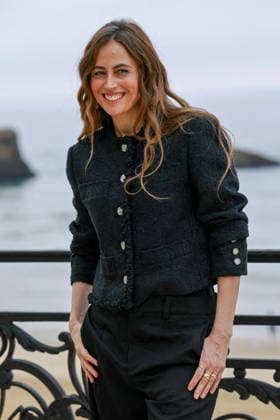 Anne Berest Photocall for the Chanel Cruise Collection 2026 2027 fashion show on the terrace of the Biarritz Municipal Casino, April 28, 2026 Olivier Borde Bestimage Photocall for the Chanel Cruise Collection 2026 2027 fashion show on the terrace of the Biarritz Municipal Casino, April 28, 2026 Biarritz France  Copyright: xOLIVIERxBORDEx xBESTIMAGExOLIVIERxBORDEx xBESTIMAGEx