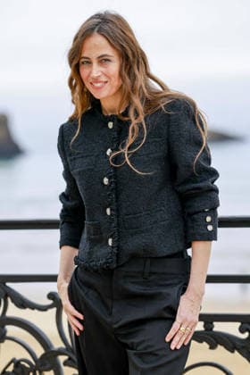 Anne Berest Photocall for the Chanel Cruise Collection 2026 2027 fashion show on the terrace of the Biarritz Municipal Casino, April 28, 2026 Olivier Borde Bestimage Photocall for the Chanel Cruise Collection 2026 2027 fashion show on the terrace of the Biarritz Municipal Casino, April 28, 2026 Biarritz France  Copyright: xOLIVIERxBORDEx xBESTIMAGExOLIVIERxBORDEx xBESTIMAGEx