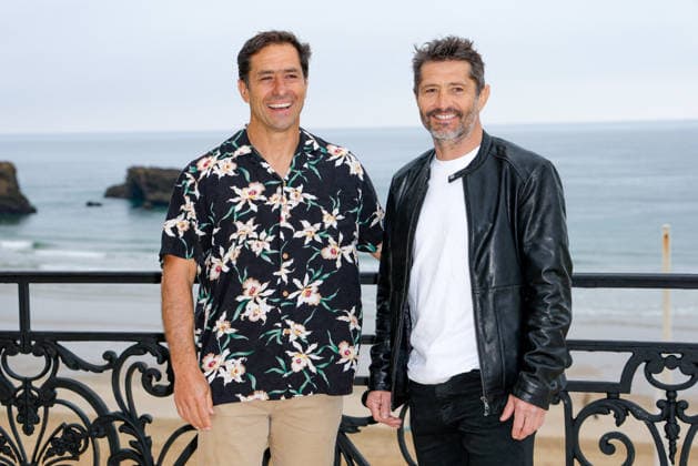 Peyo Lizarazu and his brother, Bixente Lizarazu Photocall for the Chanel Cruise Collection 2026 2027 fashion show on the terrace of the Biarritz Municipal Casino, April 28, 2026 Olivier Borde Bestimage Photocall for the Chanel Cruise Collection 2026 2027 fashion show on the terrace of the Biarritz Municipal Casino, April 28, 2026 Biarritz France  Copyright: xOLIVIERxBORDEx xBESTIMAGExOLIVIERxBORDEx xBESTIMAGEx
