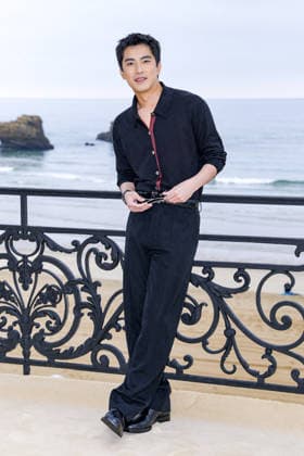 Jing Hua Tseng Photocall for the Chanel Cruise Collection 2026 2027 fashion show on the terrace of the Biarritz Municipal Casino, April 28, 2026 Olivier Borde Bestimage Photocall for the Chanel Cruise Collection 2026 2027 fashion show on the terrace of the Biarritz Municipal Casino, April 28, 2026 Biarritz France  Copyright: xOLIVIERxBORDEx xBESTIMAGExOLIVIERxBORDEx xBESTIMAGEx
